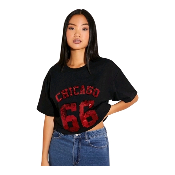 Ultra Game Tops - CHICAGO Bulls 66 Sequined UltraGame NBA Black T Shirt Size Small Black Red